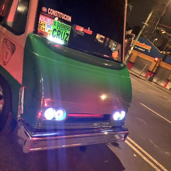 Detiene Serrano personalmente a microbusero sin placas