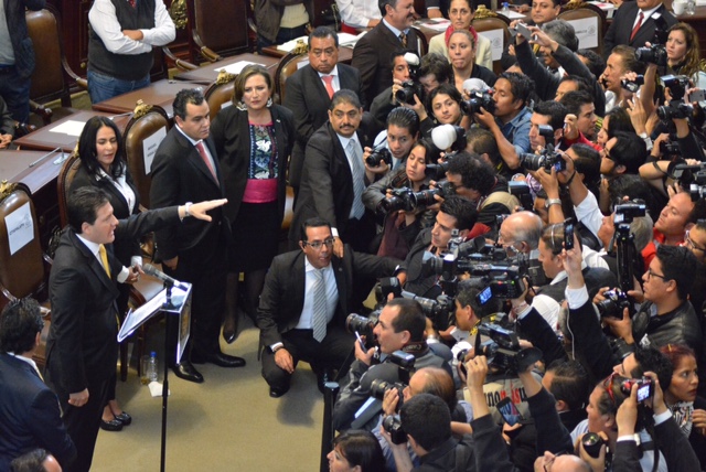 Denuncian nuevos delegados saqueos y deudas como herencia