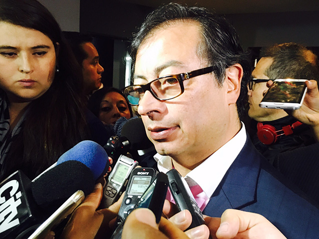 Bogotá competirá a Uber con taxis eléctricos