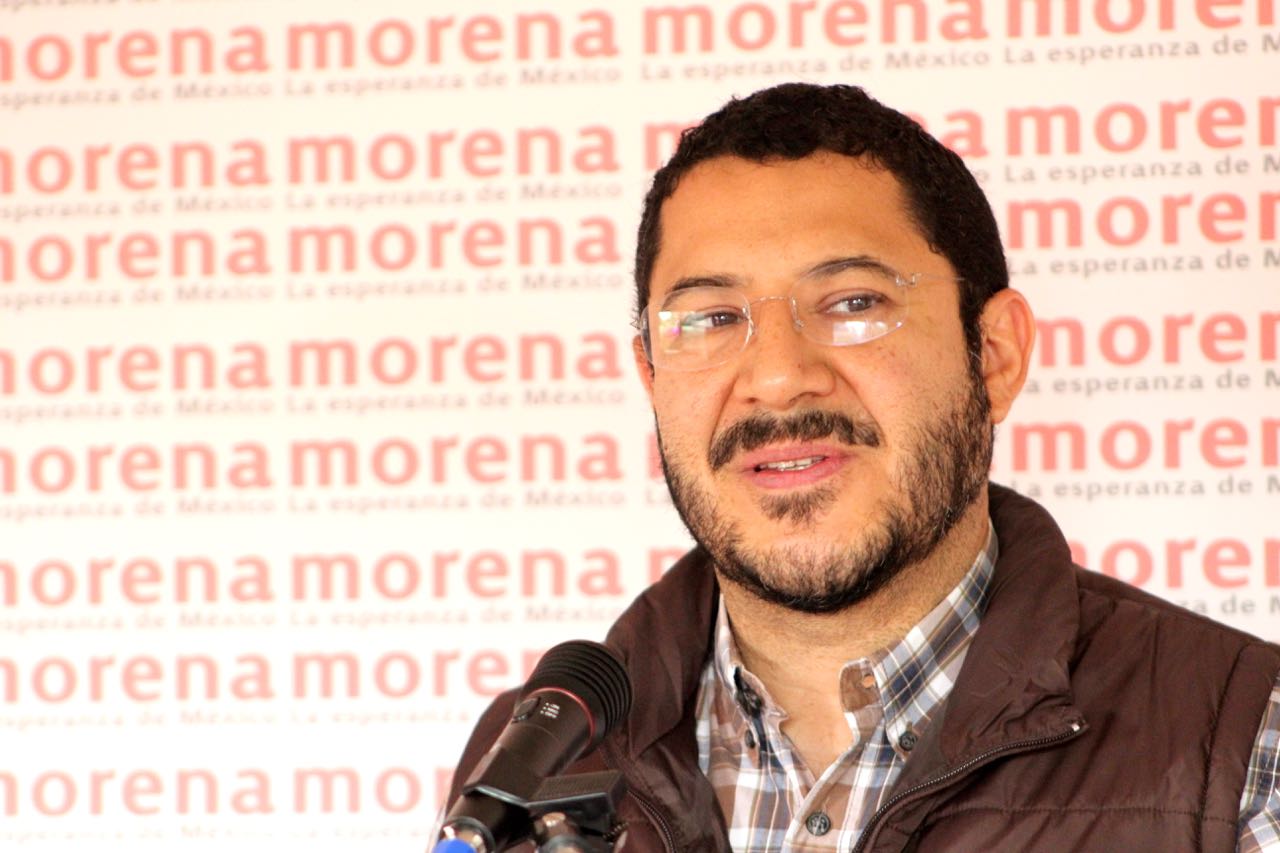Acusa Batres intención de privatizar Transportes Eléctricos