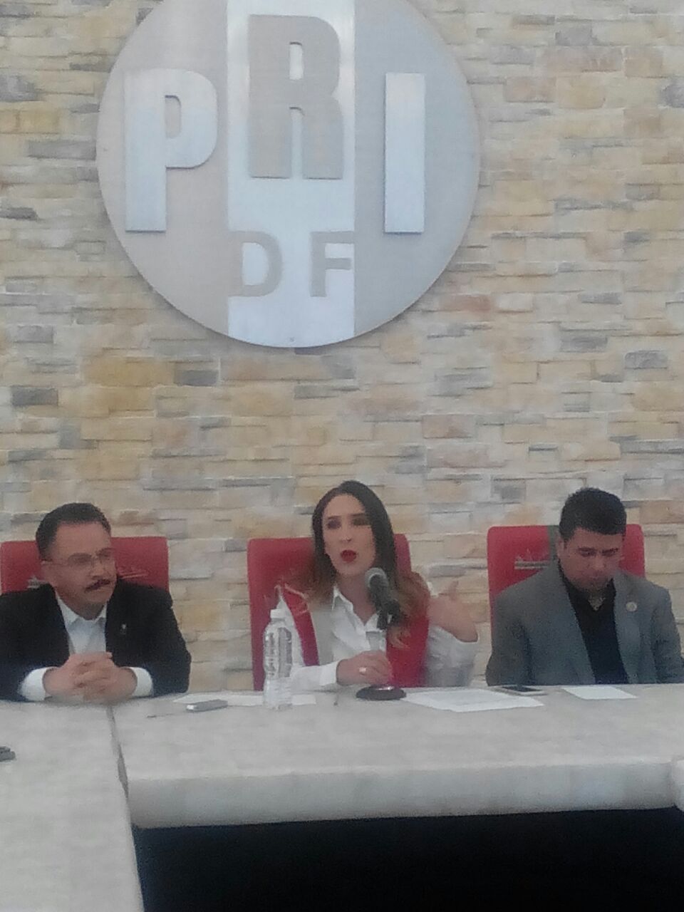 Revive PRI petición de «abrir» información de Segundo Piso Periférico
