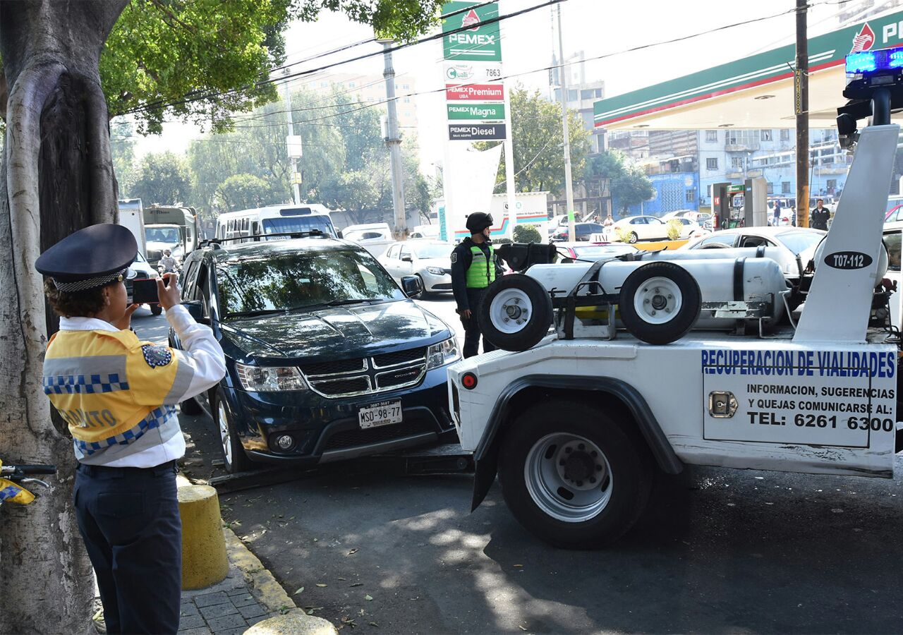 Infraccionan a 358 conductores por Hoy No Circula