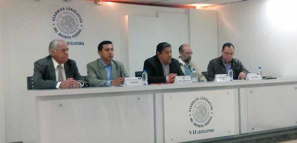 Quiere Morena que GDF condone pago de agua a 60 colonias más en Iztapalapa
