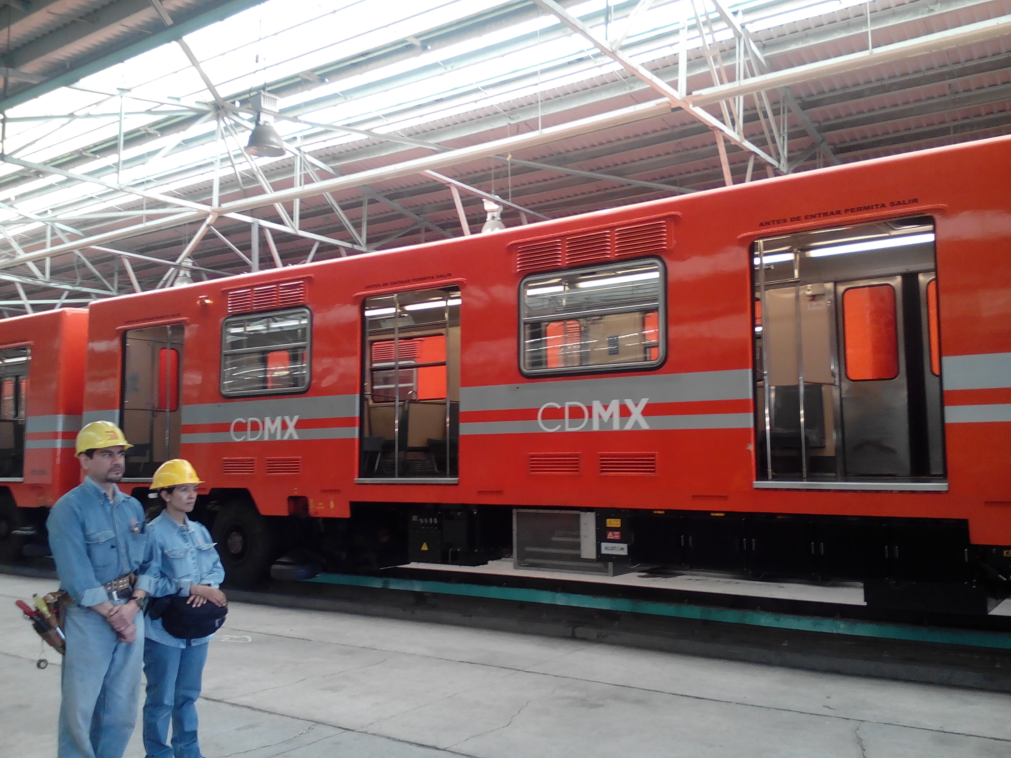Trenes rehabilitados comenzarán a funcionar en el Metro