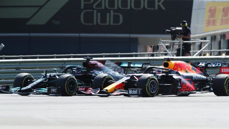 Checo y Red Bull se quedan sin puntos en Silverstone