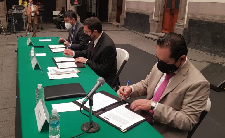 Firman INE y GobCDMX acuerdo para la Consulta Popular