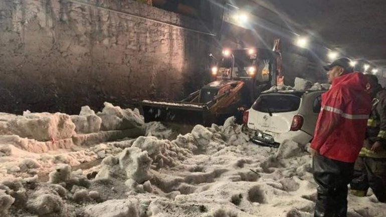 Murió atrapado por granizada en Edomex