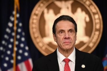 Andrew Cuomo renunció como gobernador de Nueva York tras denuncias de acoso sexual