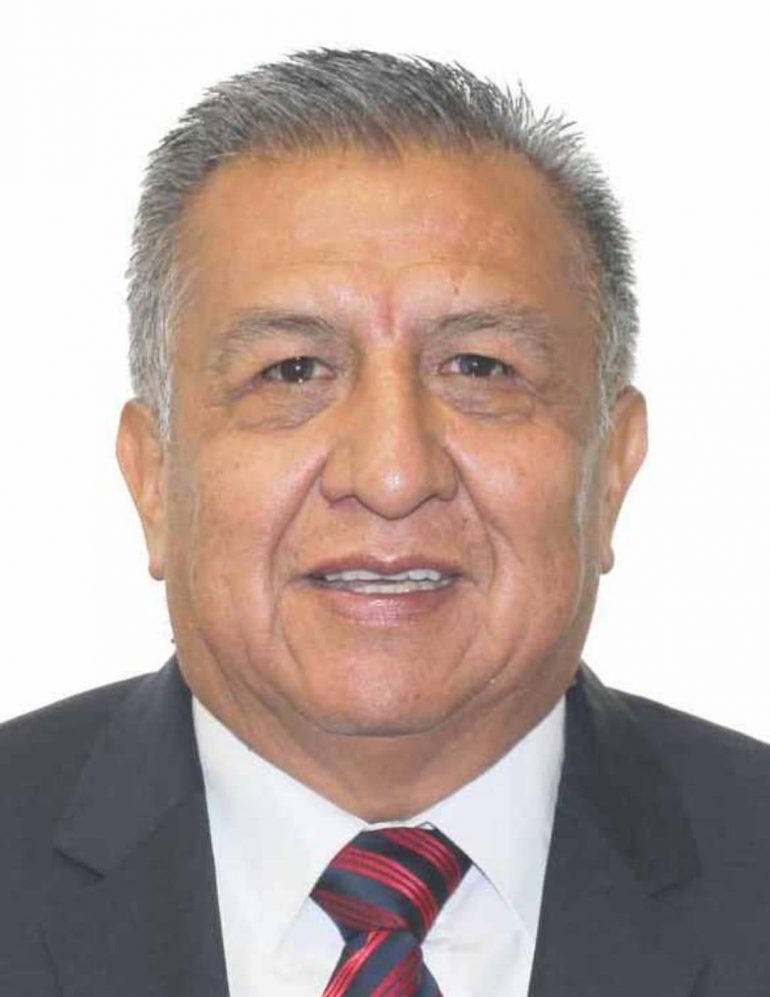 Catean domicilio en busca de Saúl Huerta