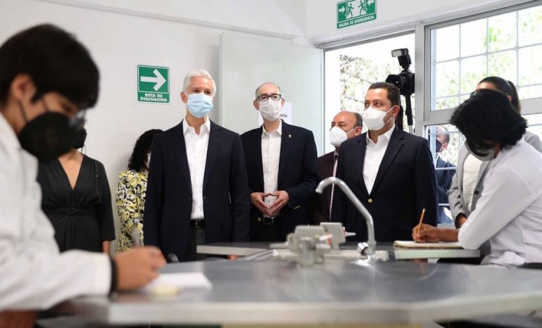 Con semáforo naranja retoman clases presenciales en UAEMéx