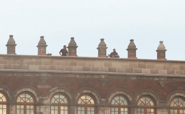 Sedena refuerza seguridad en Palacio Nacional con antidrones