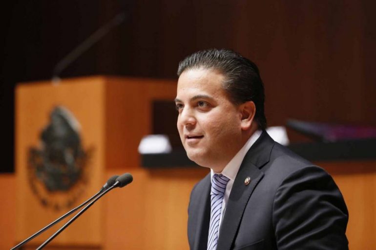 Respalda senador Damián Zepeda labor periodística