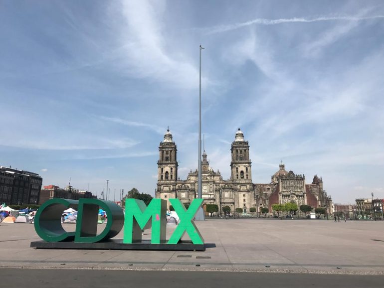 El Zócalo de la CDMX seguirá cerrado todo septiembre