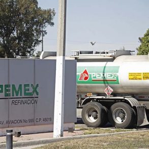 Pemex celebra alzas en producción petrolera