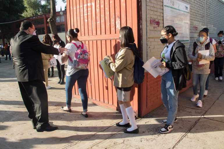 Amparo para no asistir a clases presenciales