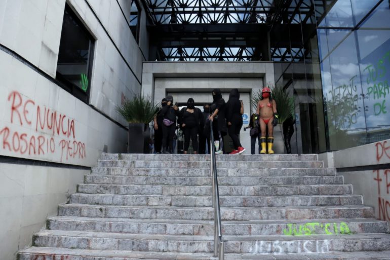 Toman instalaciones de la CNDH Ajusco
