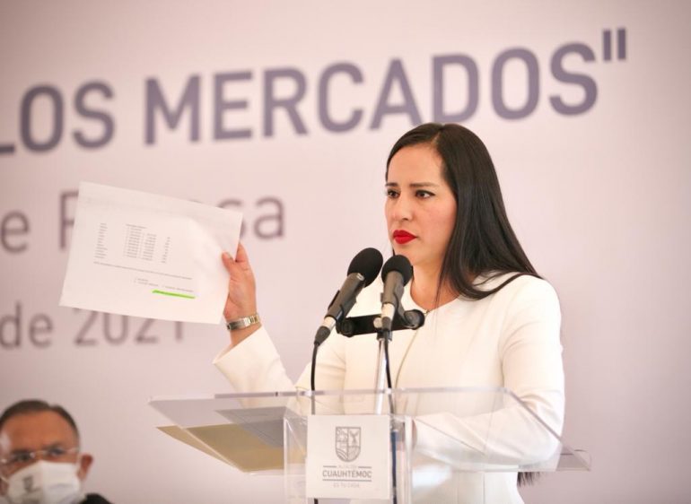 Avala Sandra Cuevas romerías afuera de mercados
