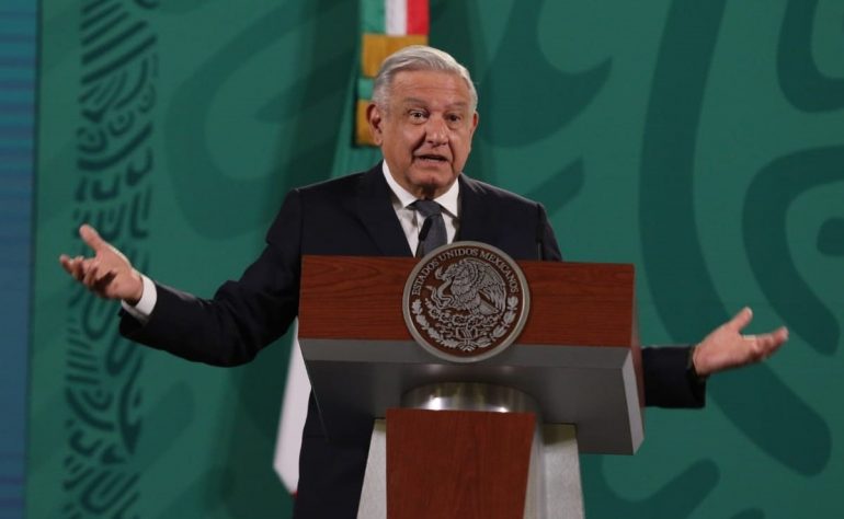AMLO impugnará decisión judicial para vacunar a menores de edad