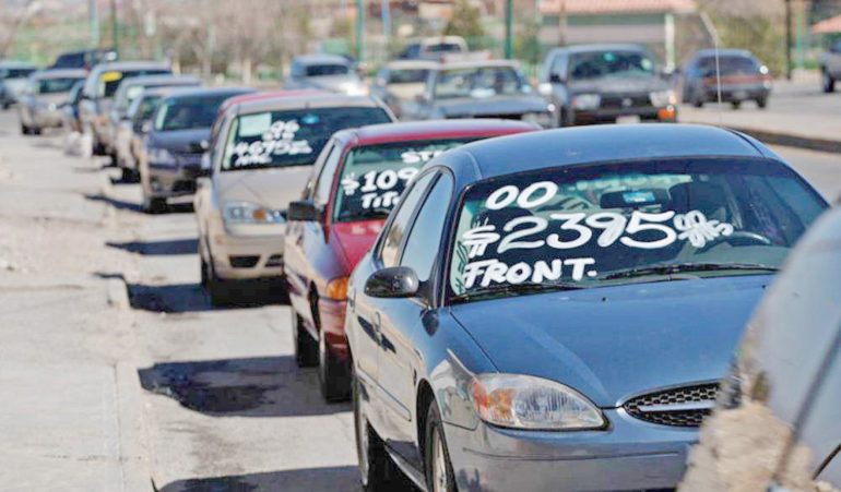AMLO propone legalizar autos chocolate