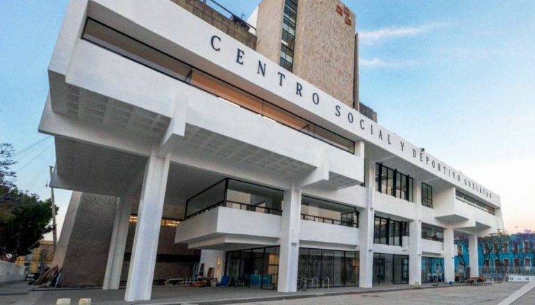 Deportivo Guelatao clausurado por fallas estructurales