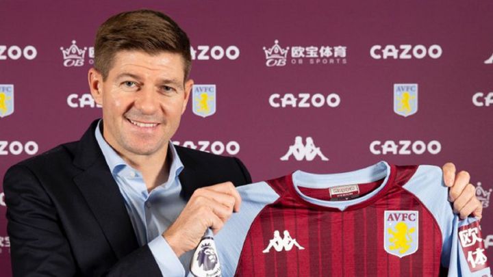 Steven Gerrard es presentado como nuevo técnico del Aston Villa
