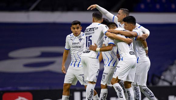 Nuevamente, Rayados humilla al Cruz Azul en el Azteca