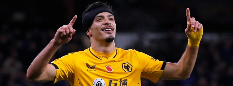 Raúl Jiménez anota y Wolves se lleva la victoria ante Everton
