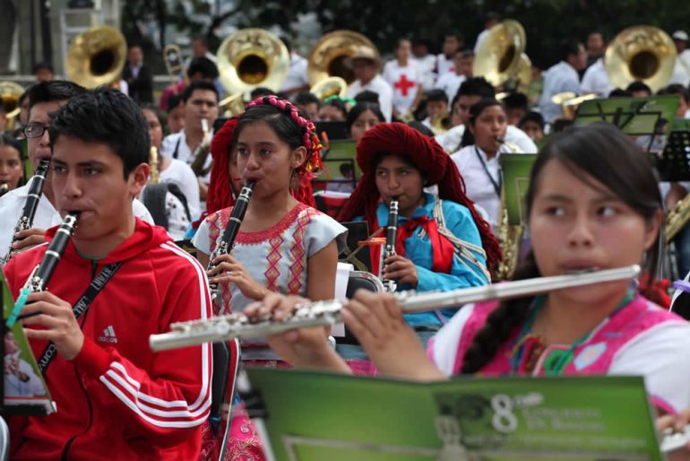 Gala de la Banda Monumental Oaxaqueña en el Zócalo Capitalino