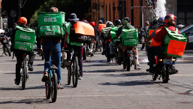 Repartidores se amparan contra impuesto
