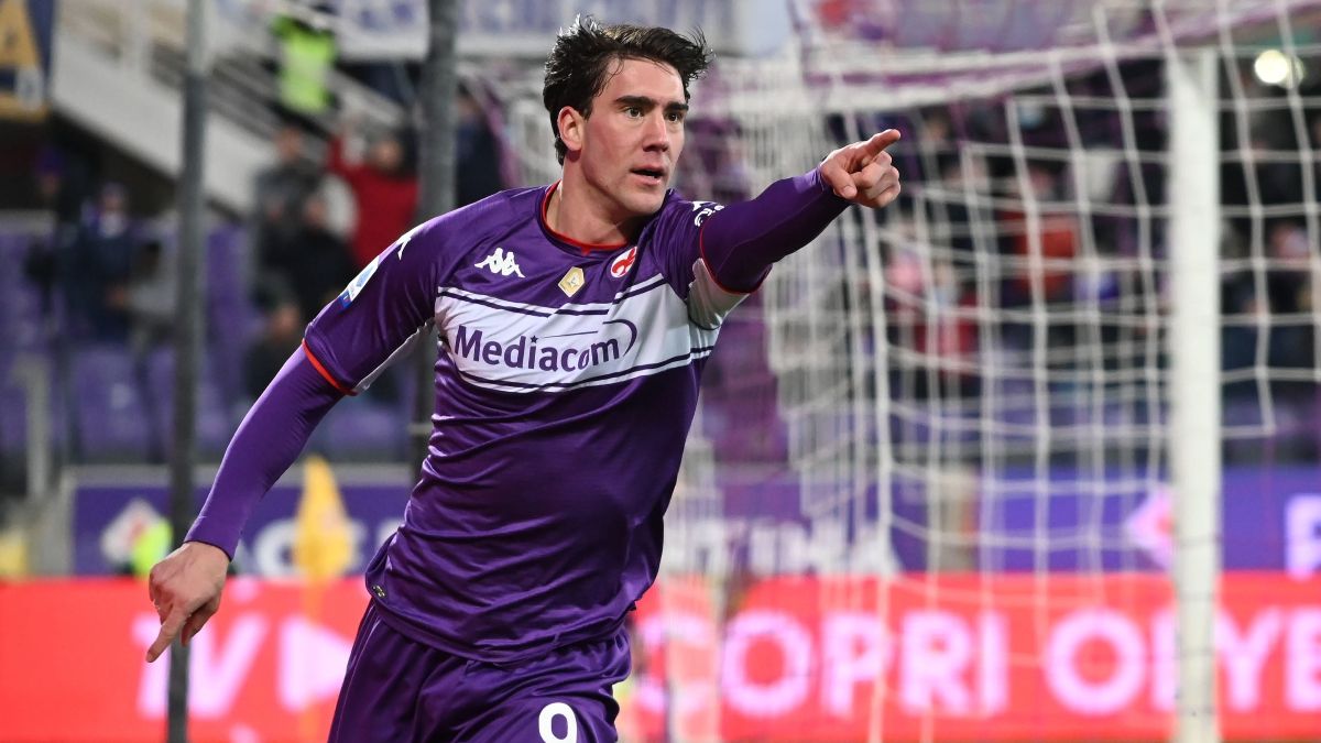 Una firma separa a Dusan Vlahovic de la Juventus