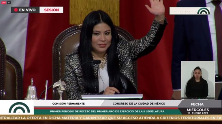 Deja diputada de Morena su curul. Será procuradora del Trabajo