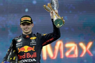 Max Verstappen acuerda súper contrato con Red Bull
