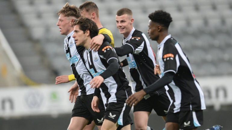 Santiago Muñoz abre su cuenta goleadora con el Newcastle