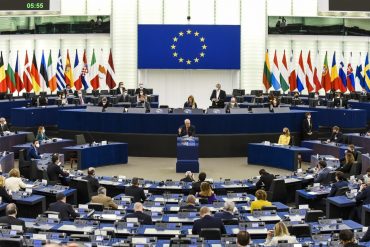 Senadores de oposición respaldaron al Parlamento Europea