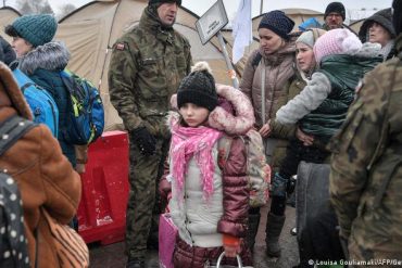Ucrania suspende corredores humanitarios