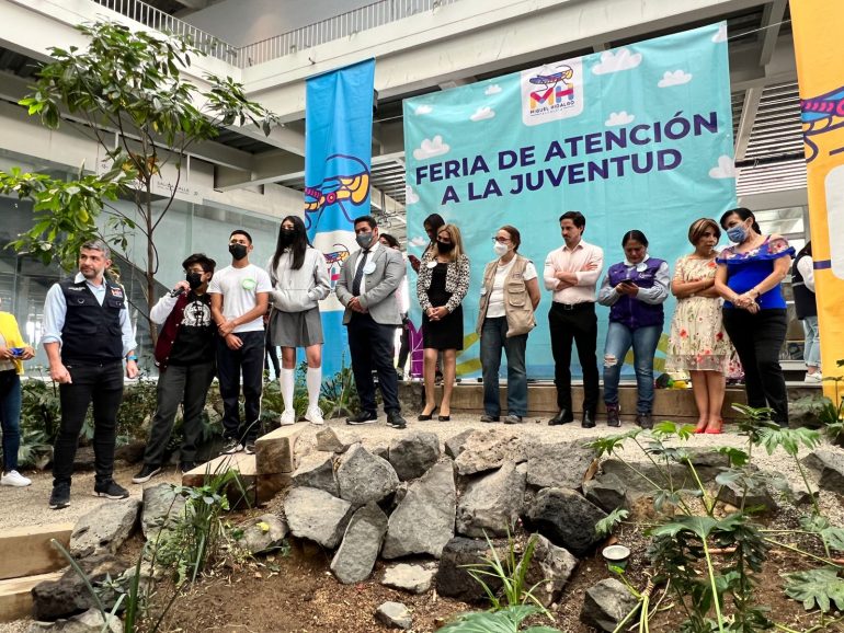 Ofrece Miguel Hidalgo feria de la juventud a estudiantes del CETIS
