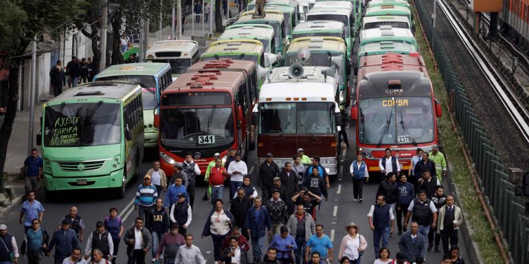 Existirán sanciones a tranportistas