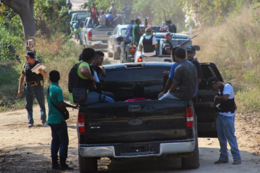 Mexicanos son desplazados por el crimen organizado, violencia y desastres
