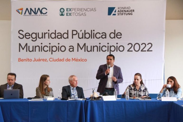 Destaca Alcaldía Benito Juárez con estrategia Blindar BJ en Foro Experiencias Exitosas en materia de Seguridad Pública Municipal