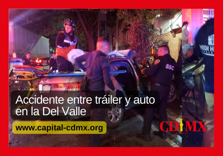 Accidente entre tráiler y auto en la Del Valle