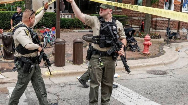 Un mexicano entre los seis muertos en tiroteo de Chicago: SRE