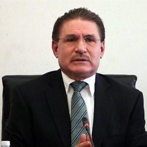José Rosas Aispuro, gobernador de Durango, amenaza a periodista