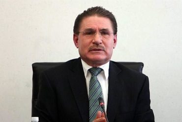 José Rosas Aispuro, gobernador de Durango, amenaza a periodista