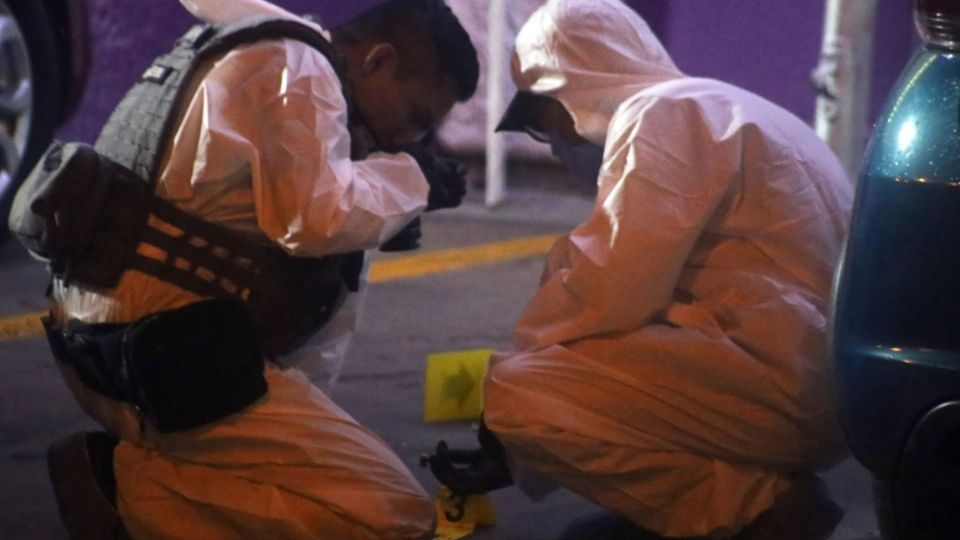 Investigan posible homicidio a mujer policía en Benito Juárez