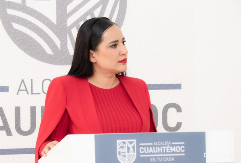 Ministros otorgan suspensión a Sandra Cuevas para evitar inhabilitación