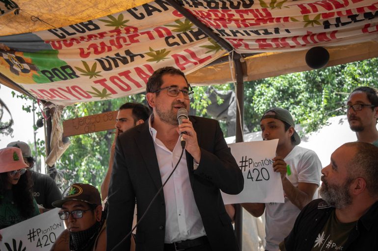 ¿Es legal portar mariguana en México?