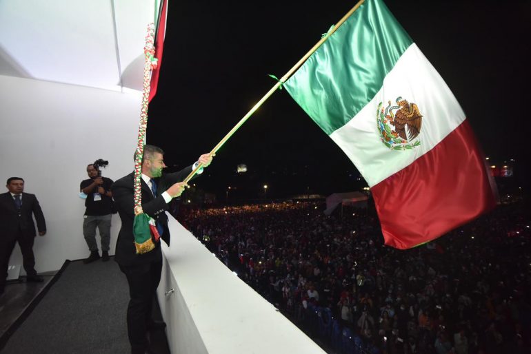 Da Tabe “Grito de Independencia” ante más de 4 mil asistentes