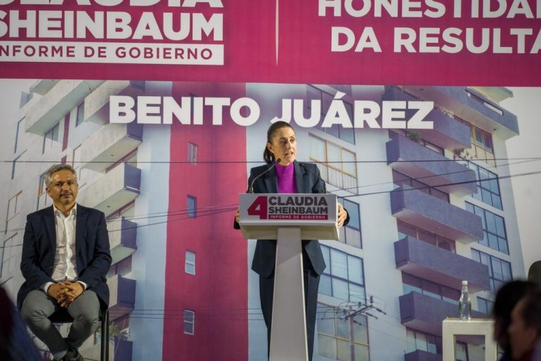 “¿A ver, qué está pasando ahí?”, cuestiona Sheinbaum en gira por la alcaldía BJ
