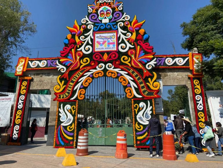 Día de Muertos 2022: MH da seguridad en panteones
