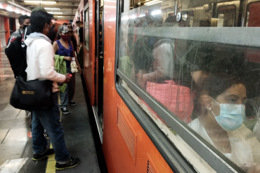 Retrasos de más de 15 minutos en Líneas 3, 9 y B del Metro